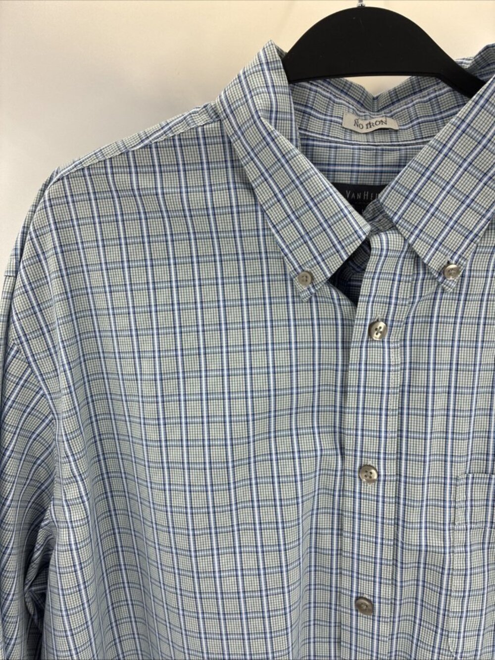 Van Heusen Mens Button Down Shirt Blue Plaid Cotton Dress Shirt L 16 16.5 - Picture 3 of 6